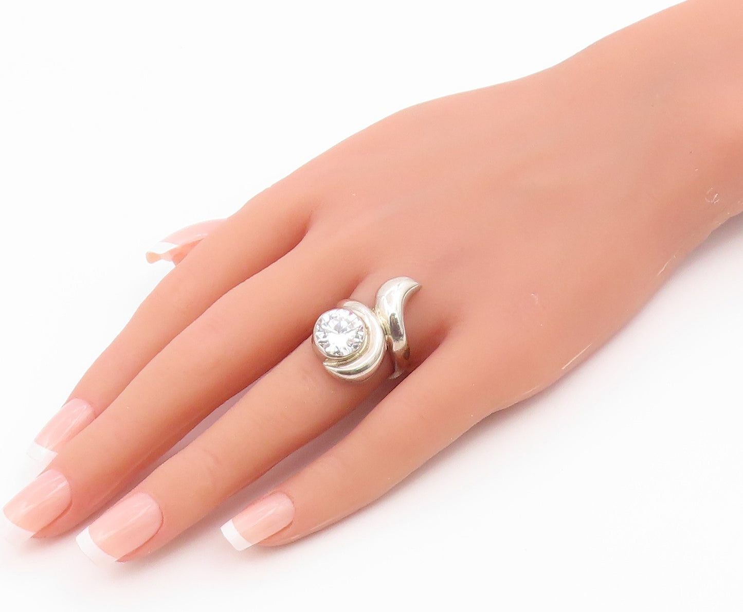 925 Sterling Silver Vintage Ring Classic Round Cut CZ Swirl Band  Sz 7  RG36566