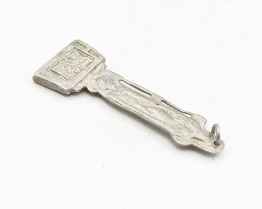 925 Sterling Silver  Vintage Dark Tone Petite Statue Motif Pendant  PT7671