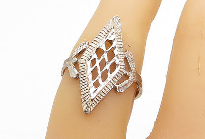 925 Sterling Silver  Vintage Shiny Etched Pointed Band Ring Sz 6.5  RG5223