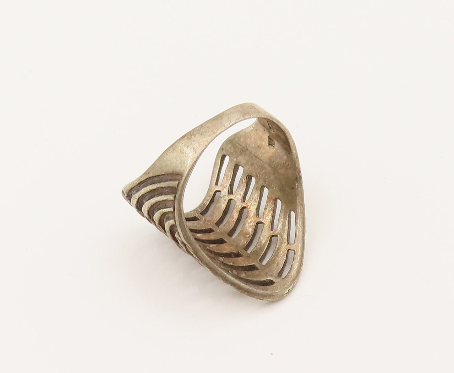 925 Sterling Silver  Vintage Hammered Open Row Curved Ring Sz 9.75  RG26423