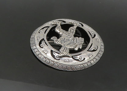 925 Sterling Silver  Vintage Shiny Chiseled Walking Man Brooch Pin  BP8453