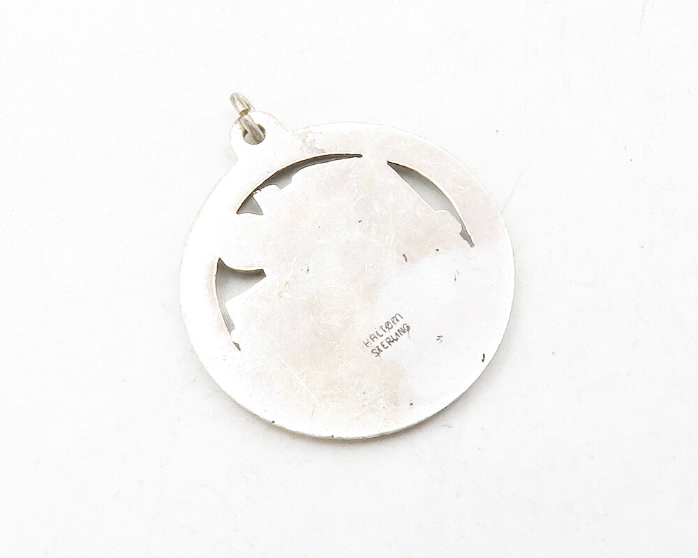 925 Sterling Silver  Vintage Dark Tone Leaders Round Table Pendant  PT9827