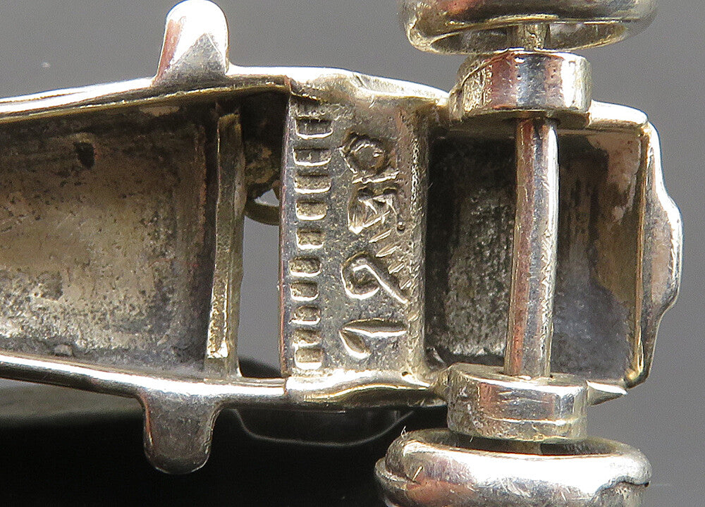 925 Sterling Silver  Vintage Shiny Old Fashioned Toy Car (SPINS)  TR2749