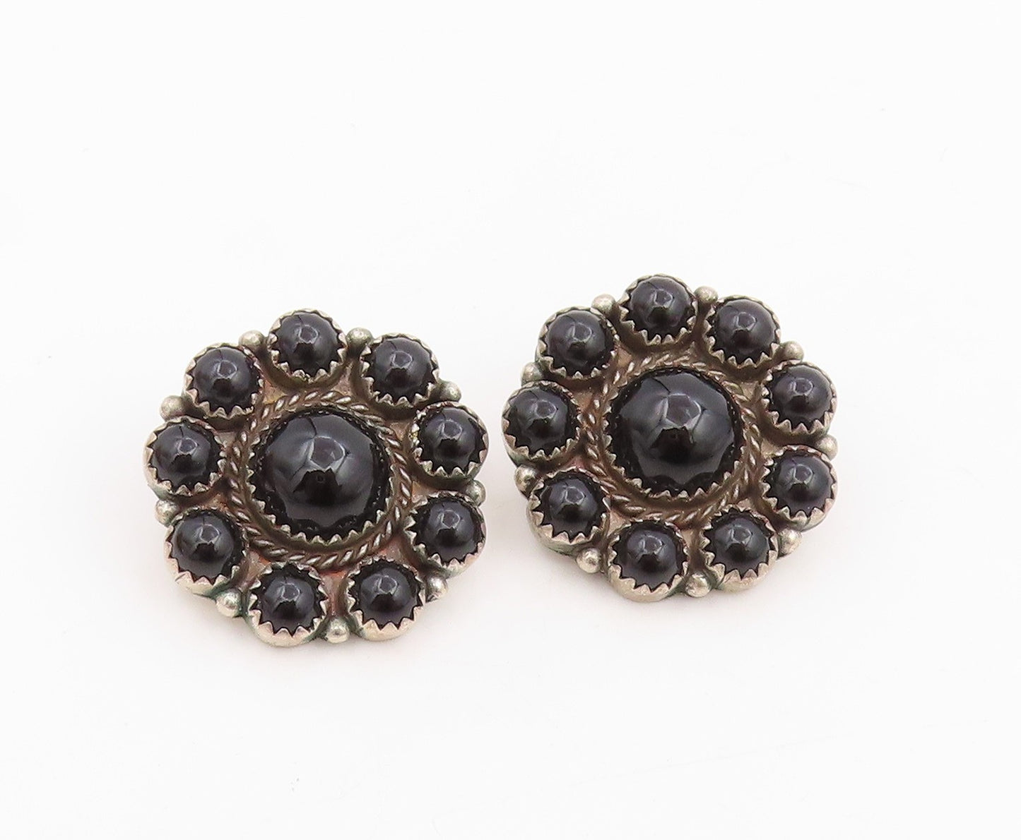 925 Sterling Silver Vintage Earrings NAVAJO Cabochon Onyx Floral Clip On EG14088