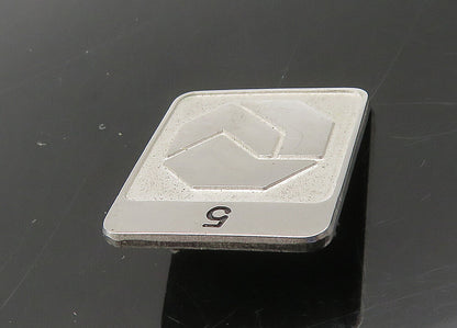 925 Sterling Silver  Vintage Shiny Raised Detail Square Brooch Pin  BP8674