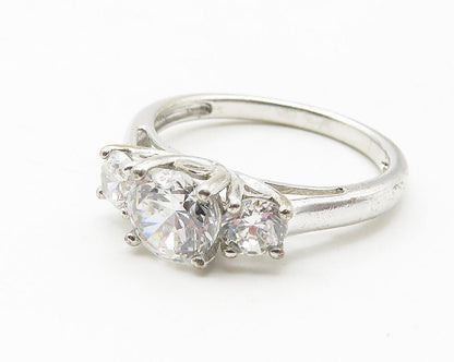 925 Sterling Silver  Cubic Zirconia Graduated Shiny Band Ring Sz 7  RG11575