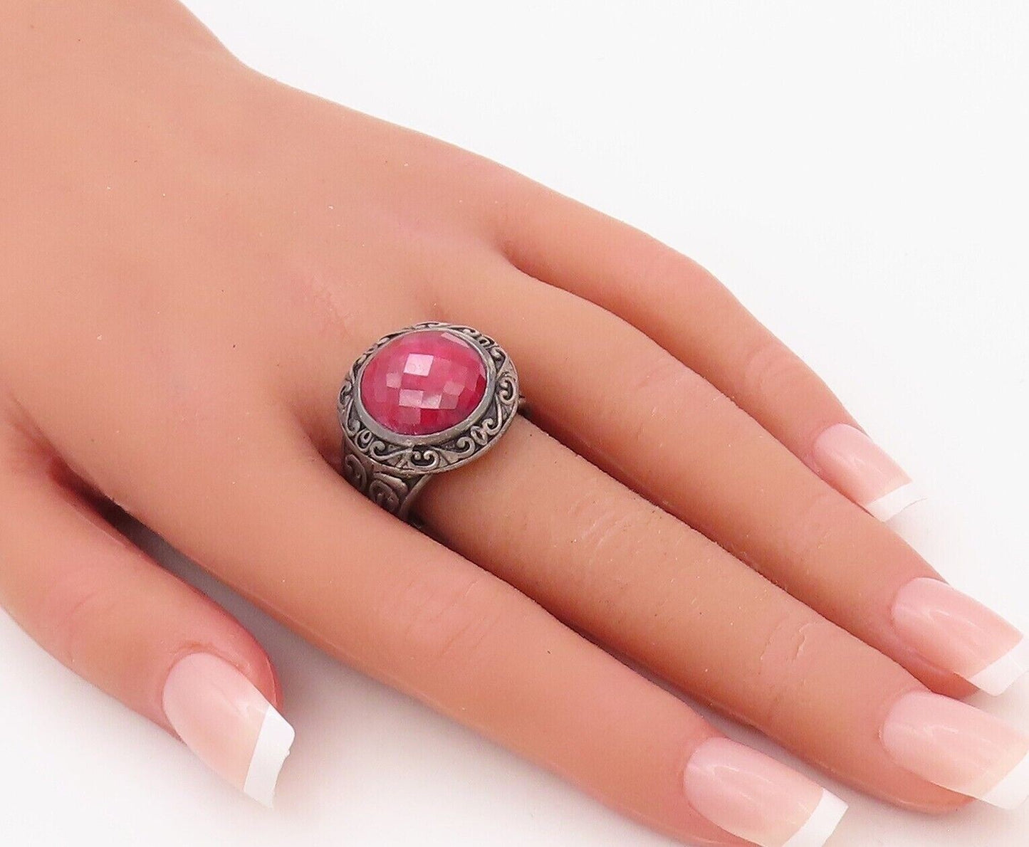 925 Sterling Silver Vintage Ring Dark Tone Swirly Carved Red Gem  Sz 10  RG30290