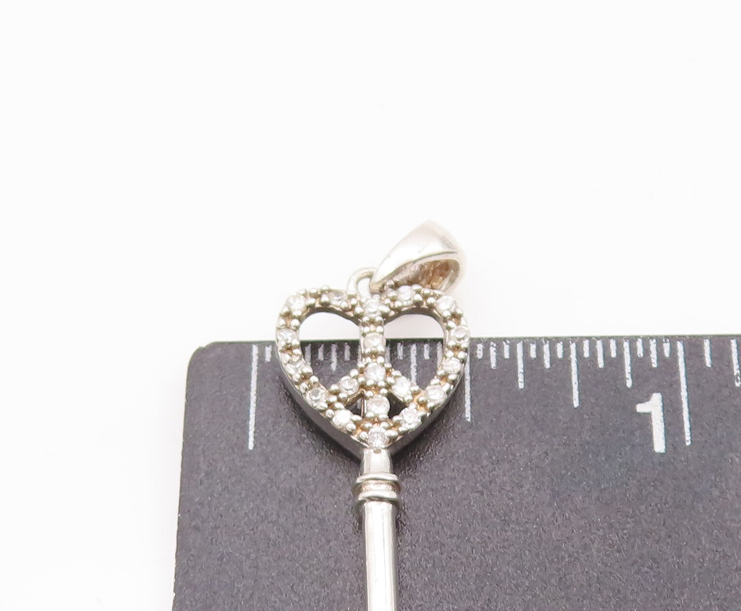 925 Sterling Silver Vintage Pendant Solid 3D Carved Inlay Topaz Key  PT22741