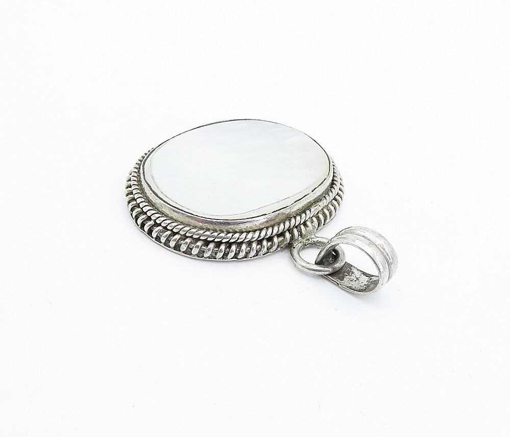 925 Sterling Silver  Vintage Mother Of Pearl Twist Border Drop Pendant  PT2689