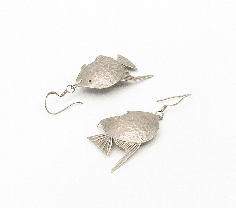 MEXICO 925 Sterling Silver  Vintage Hammered Fish Motif Dangle Earrings EG8498