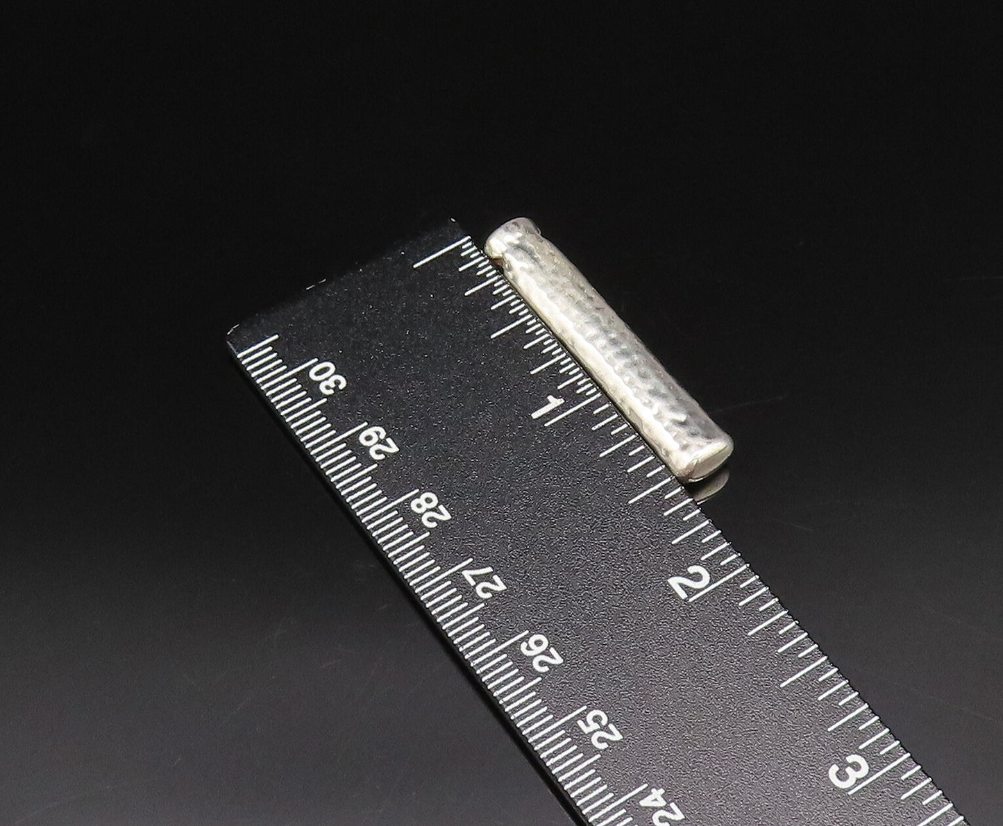 925 Silver  Vintage Minimalist Cubic Zirconia Hammered Bar Pendant  PT21847