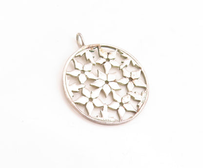 925 Sterling Silver Vintage Pendant Designer Cutout Floral Net Design  PT23754