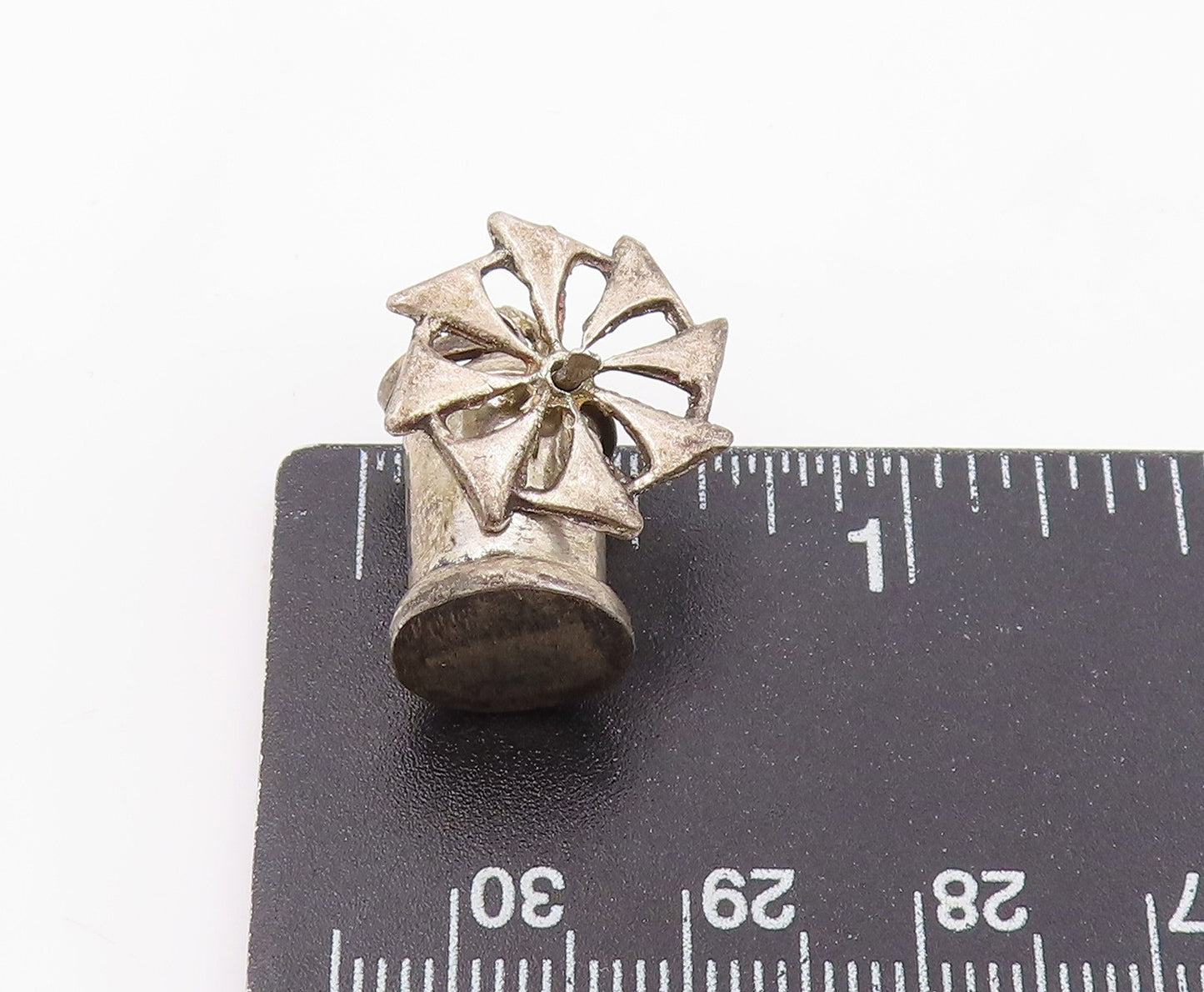 925 Sterling Silver Vintage Pendant Gothic Windmill Spinner Charm Spins  PT26207