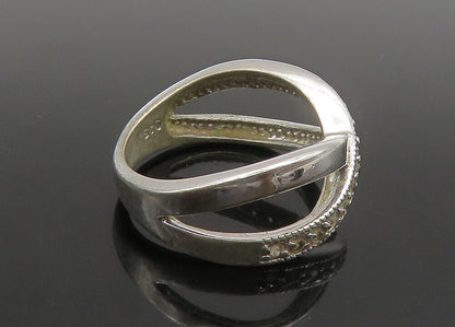 925 Sterling Silver  Vintage Shiny Topaz Crossed Band Ring Sz 6.5  RG23504