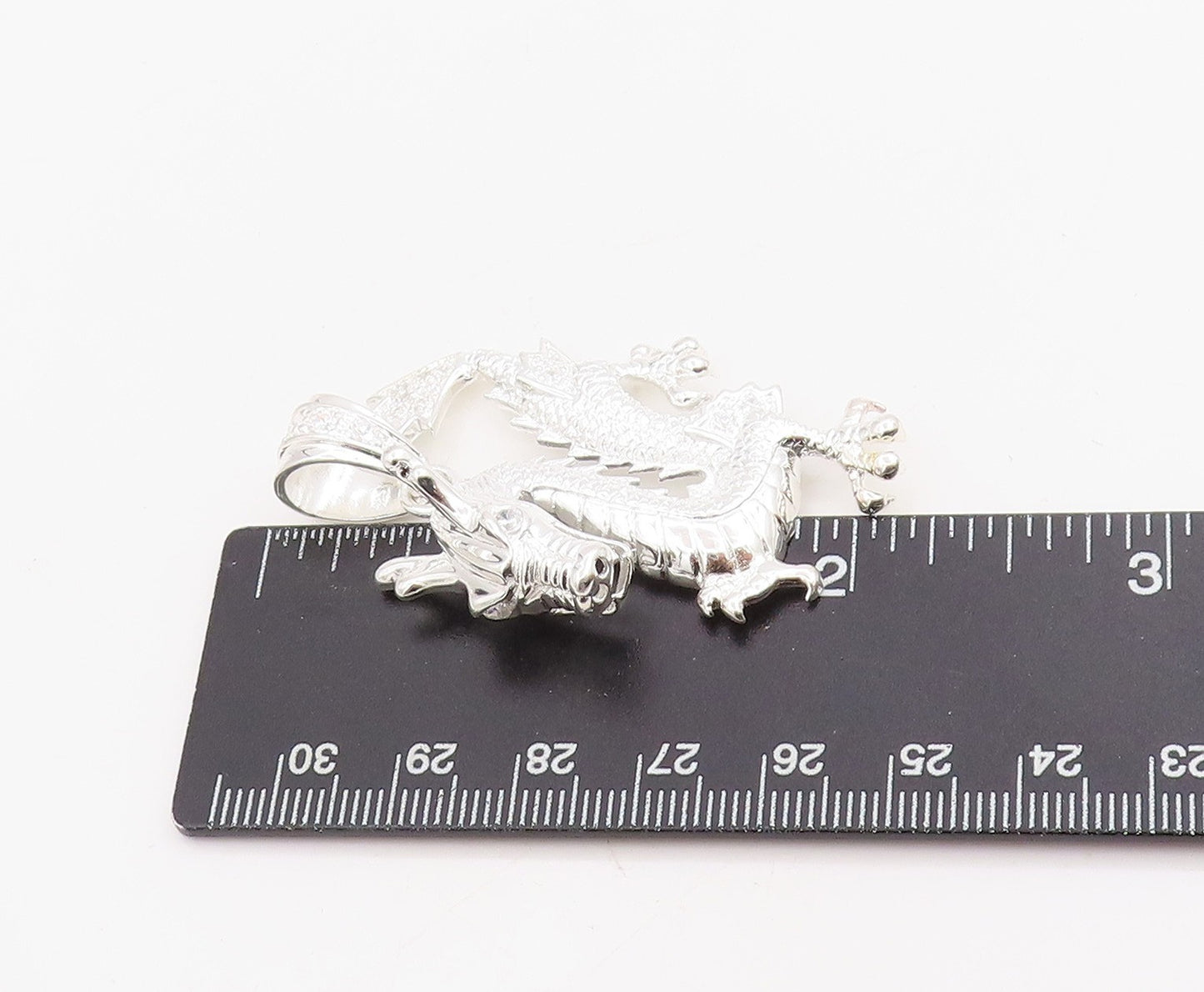 925 Sterling Silver Vintage Pendant Round CZ Textured Chinese Dragon  PT25425