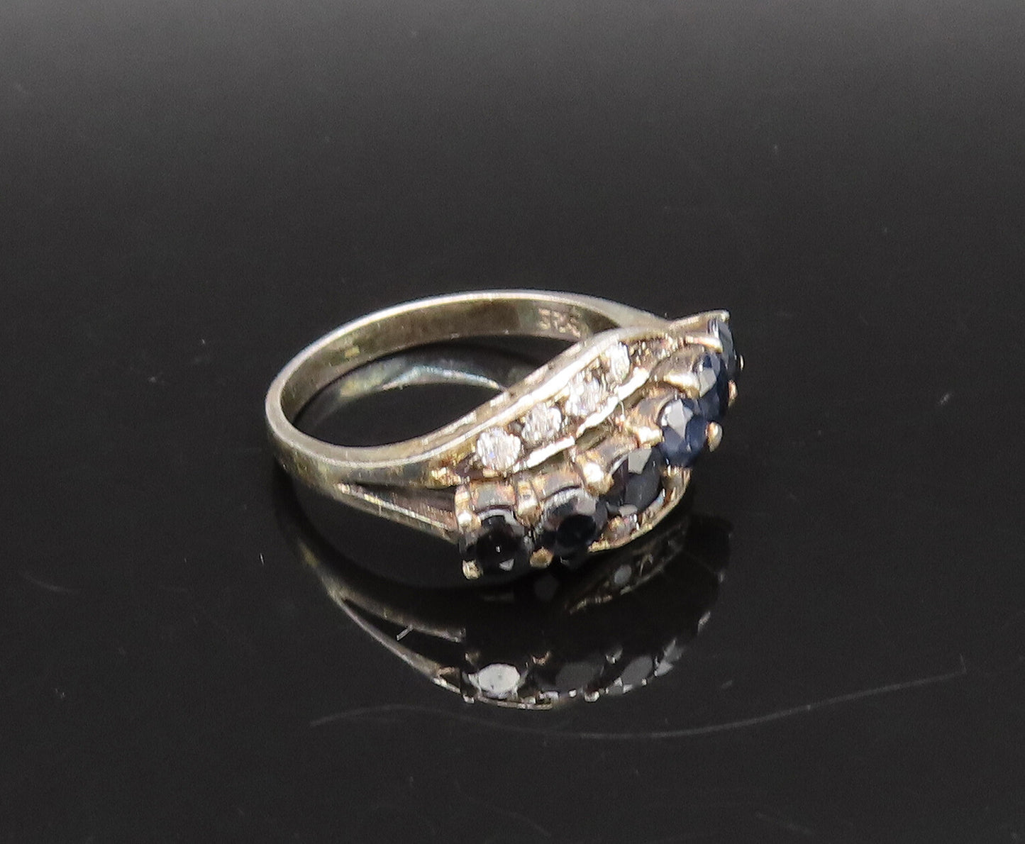 925 Silver  Vintage Sparkly Spinel & Cubic Zirconia Swirl Ring Sz 7  RG26038