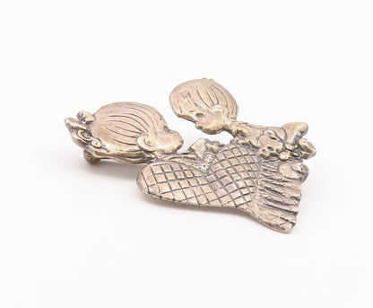 925 Silver  Vintage Carved Mom & Child Bedtime Story Motif Brooch Pin  BP9470