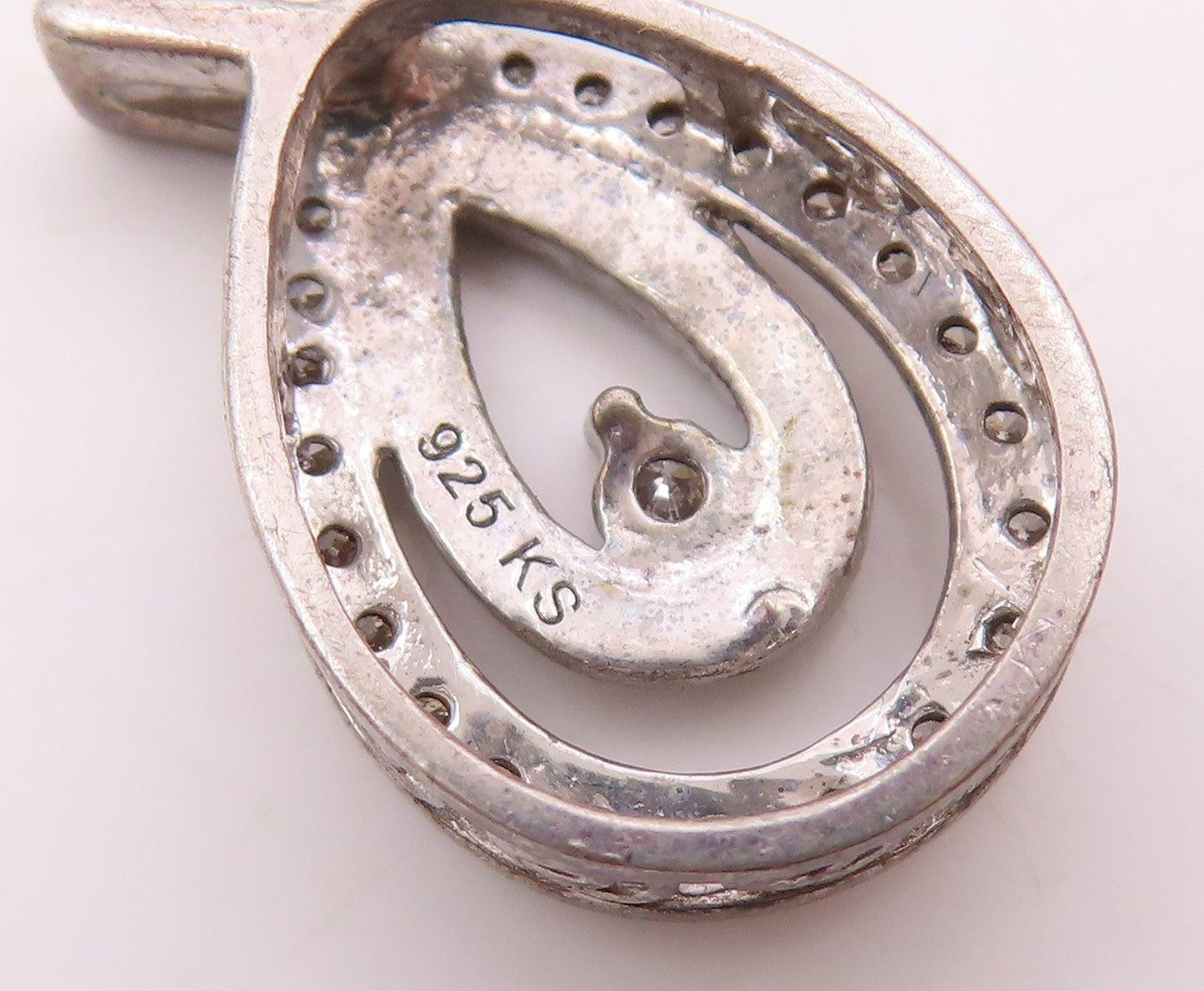 925 Sterling Silver  Vintage Genuine Diamonds Open Tear Drop Pendant  PT19616