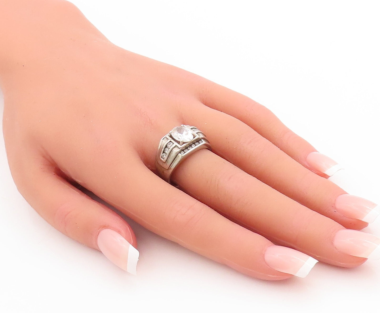 925 Sterling Silver Vintage Ring Round Cut CZ Halo CZ Band Inlay  Sz 8.5 RG28663