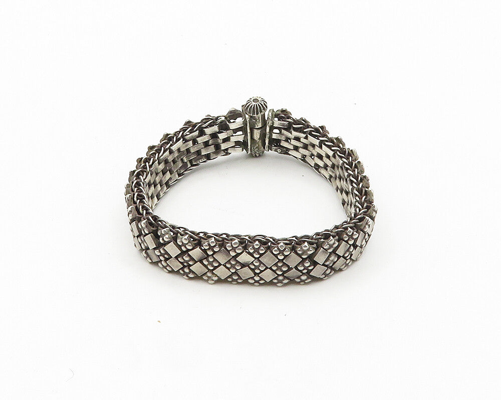 925 Sterling Silver  Vintage Dark Tone Floral Pattern Chain Bracelet  BT7481