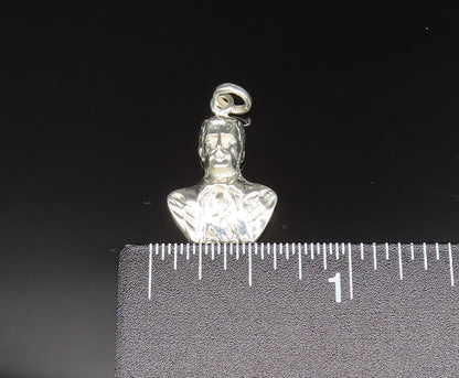 925 Silver  Vintage Carved Polished John F Kennedy Head Pendant  PT20910