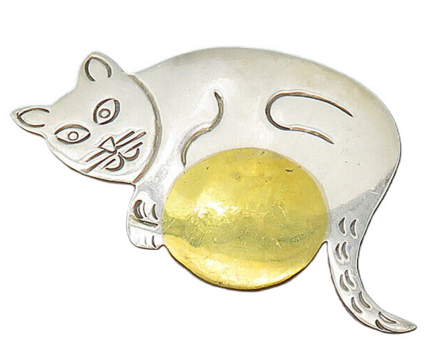 MEXICO 925 Sterling Silver  Vintage Two Tone Cat & Ball Brooch Pin  BP8365