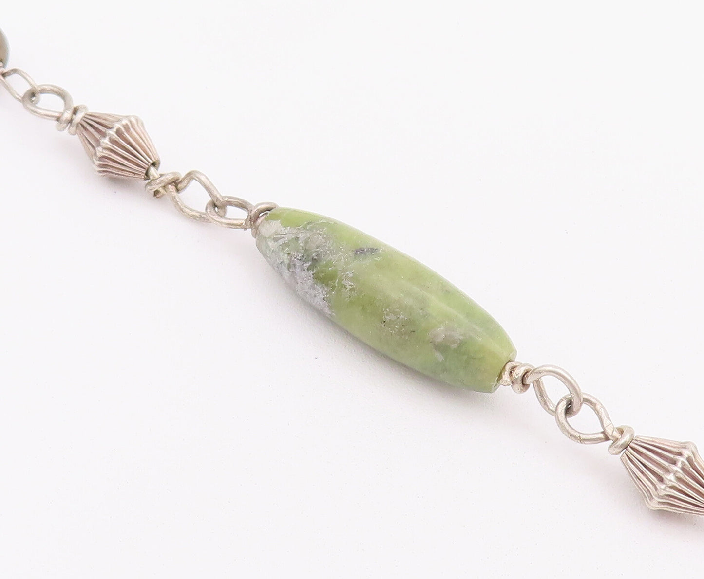 925 Sterling Silver Vintage Necklace Cylindrical Carved Green Marbles  NE4256