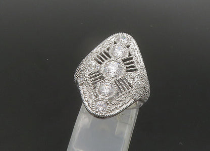 925 Sterling Silver  Vintage Cubic Zirconia Shiny Cocktail Ring Sz 5  RG21867