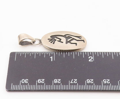 925 Sterling Silver  Vintage Carved Dancer Oval Drop Pendant  PT20085