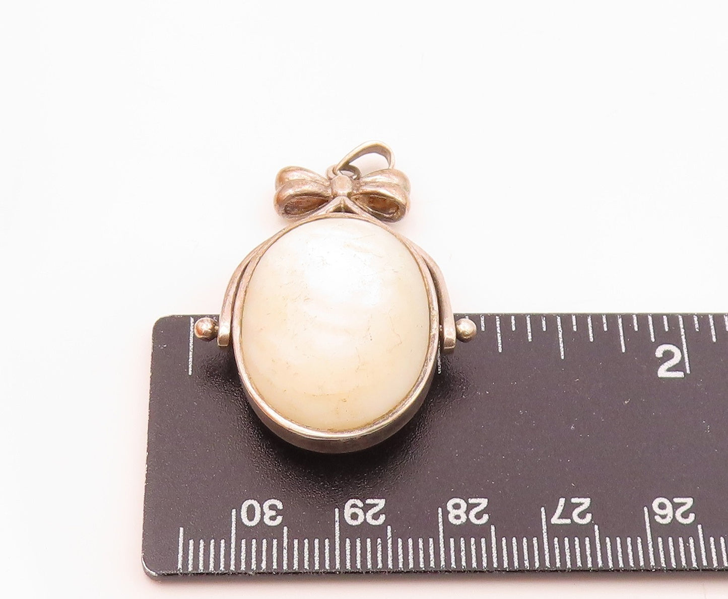 925 Silver  Vintage Double Side Mother Of Pearl & Black Onyx Pendant  PT21814