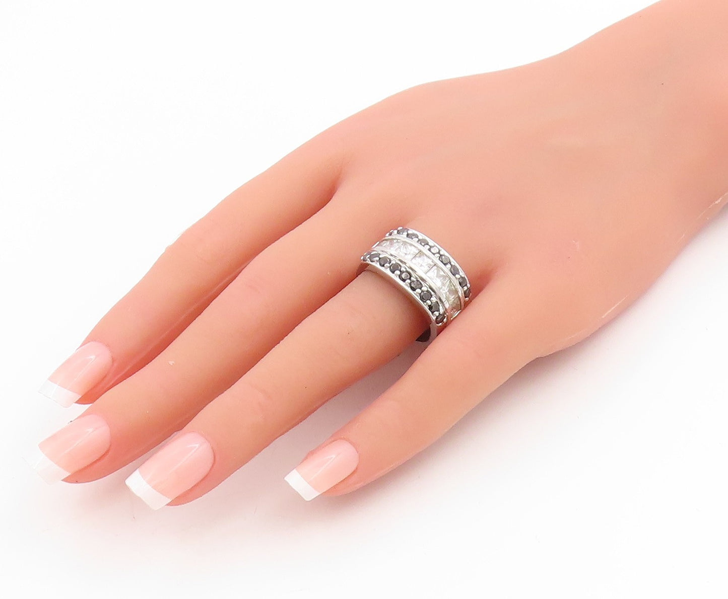 925 Sterling Silver Vintage Ring Triple Row CZ Statement Band  Sz 9  RG34040
