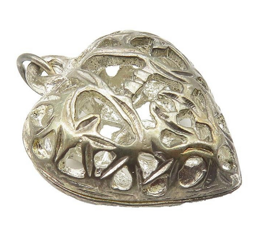 925 Sterling Silver  Vintage Open Cutout Design Love Heart Pendant  PT8265