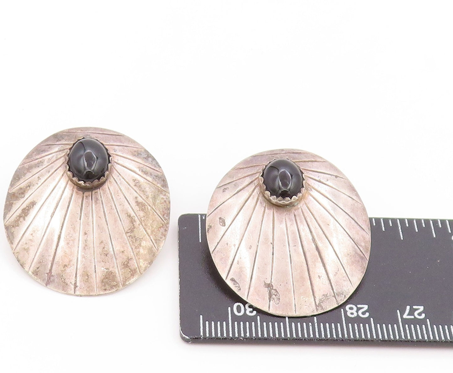 925 Sterling Silver Vintage Earrings NAVAJO Cabochon Onyx Etched Stud  EG14033