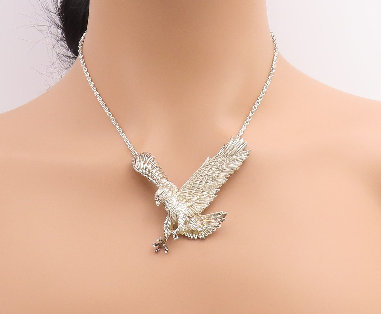 925 Sterling Silver Vintage Necklace JC FERRARA Majestic Eagle Chain  NE4637