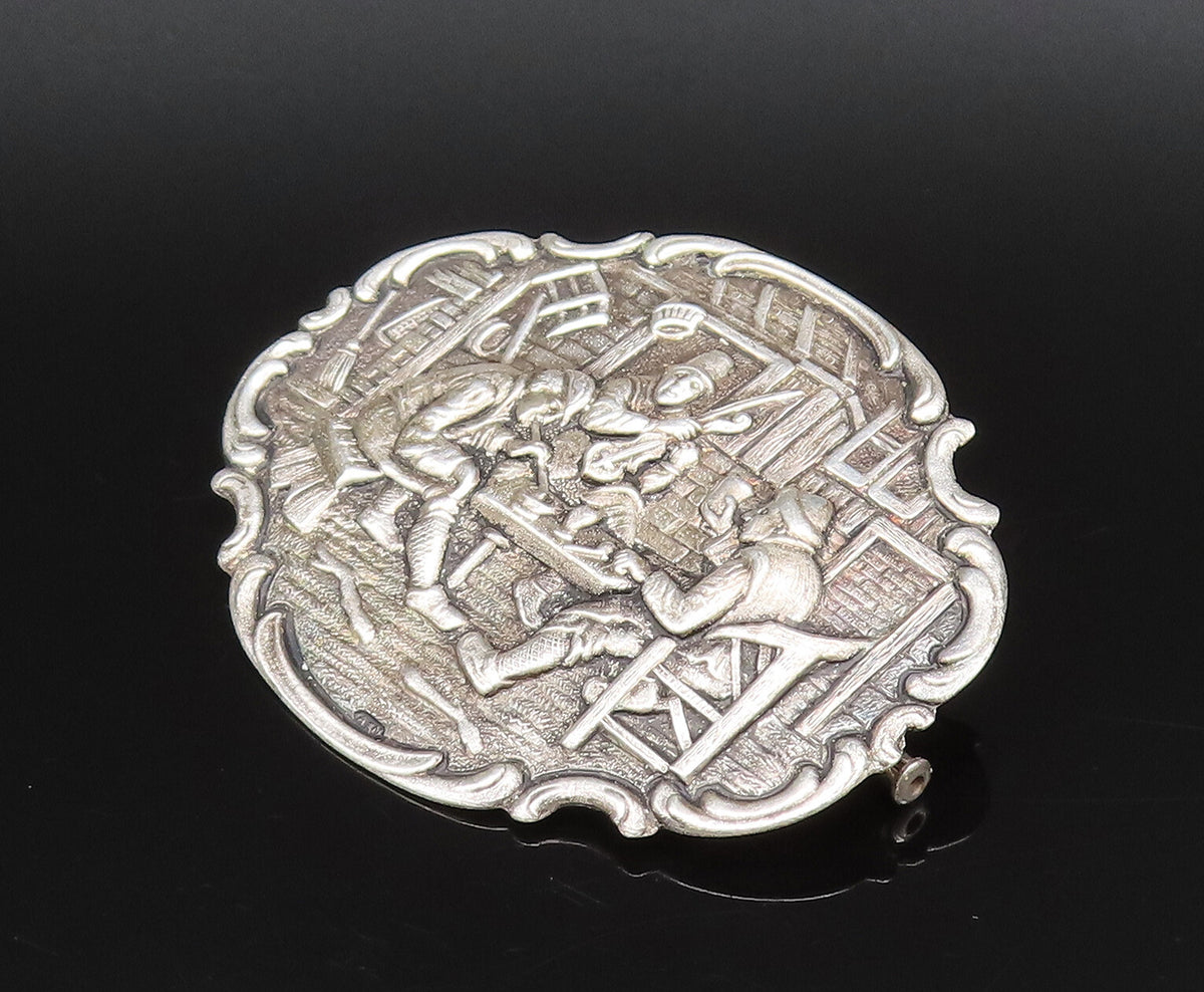 925 Sterling Silver  Vintage Dutch Men At Bar Scenery Brooch Pin  BP10057