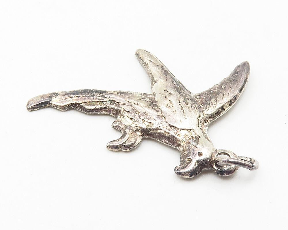 925 Sterling Silver  Vintage Flying Bird Motif Etched Detail Pendant  PT8237