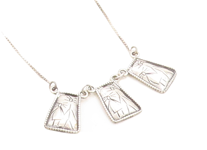 925 Sterling Silver  Vintage Etched Stick Figures Shiny Chain Necklace  NE1987