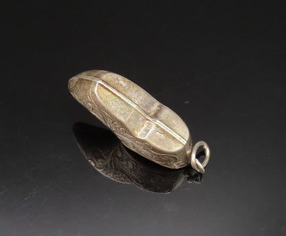 925 Sterling Silver  Vintage Sculpted Etched Pointed Shoe Pendant  PT21131