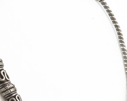 925 Sterling Silver  Vintage Heavy Swirl Twist Pattern Collar Necklace  NE2952