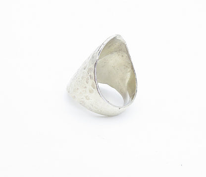 925 Sterling Silver  Vintage Shiny Hammered Tapered Band Ring Sz 7.5  RG3599
