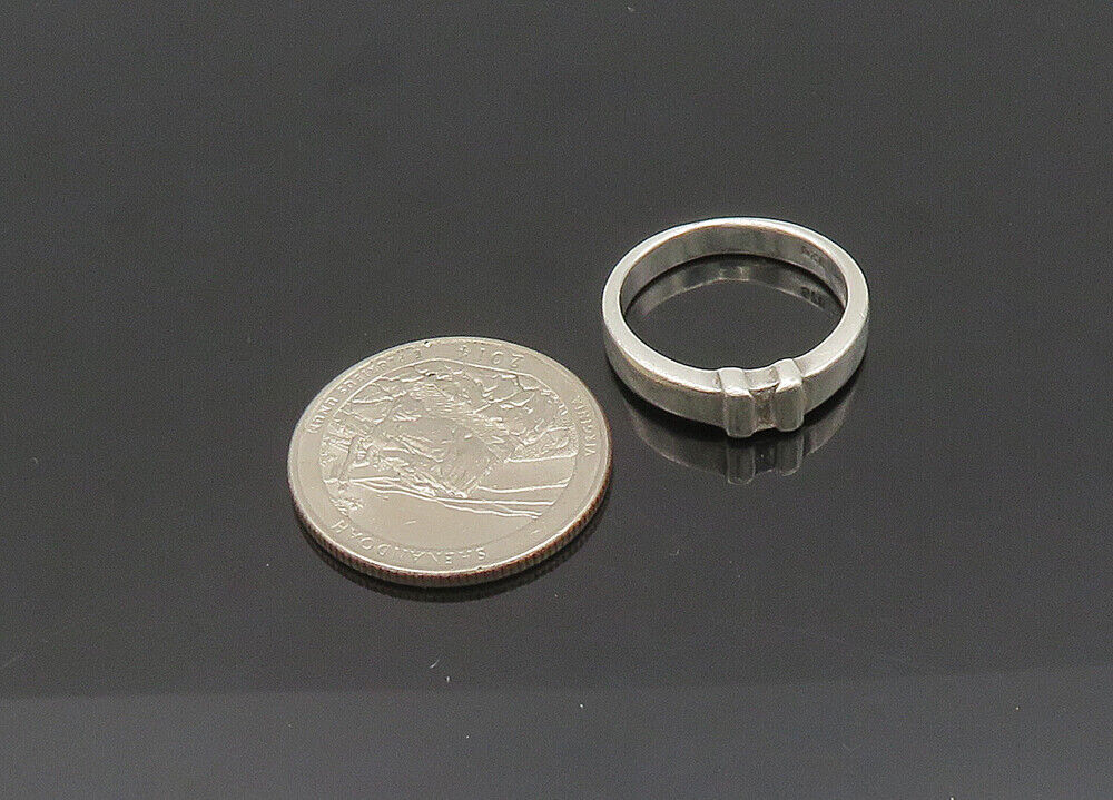 925 Sterling Silver  Vintage Cubic Zirconia Smooth Band Ring Sz 6.5  RG20999
