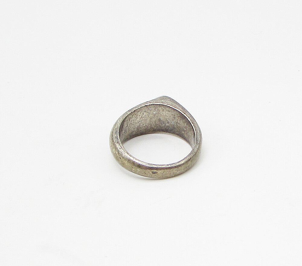 925 Sterling Silver  Vintage Dark Tone Wavy Band Ring Sz 7.5  RG3089