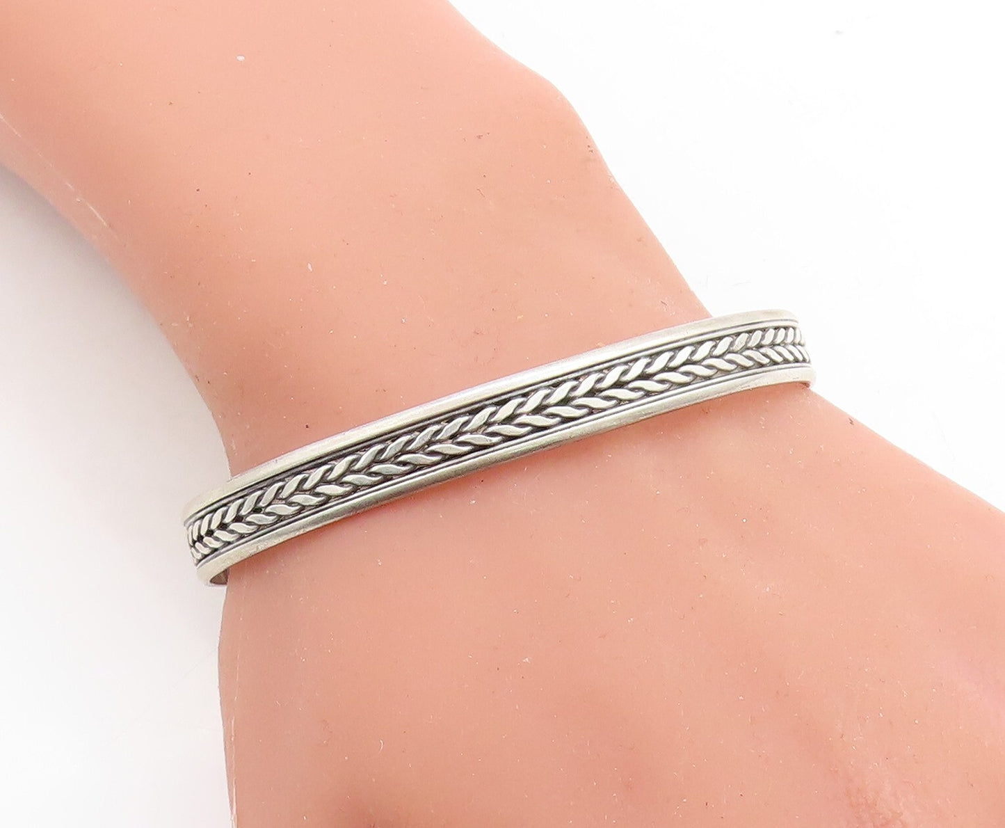 925 Sterling Silver  Vintage Dark Tone Wheat Pattern Cuff Bracelet  BT1664