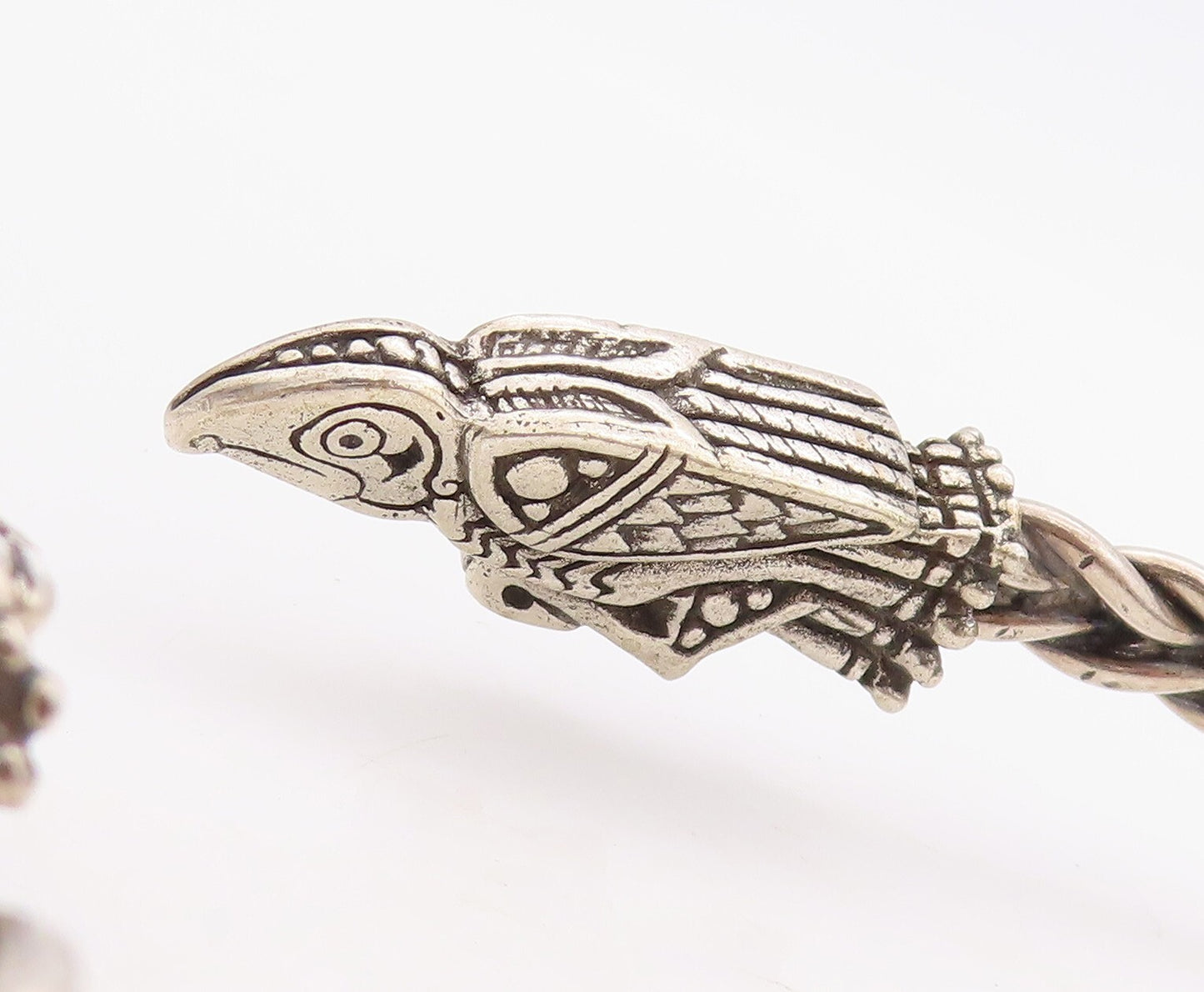 Solid Silver Vintage Necklace Solid Breaded Bird Carved Choker NE4343