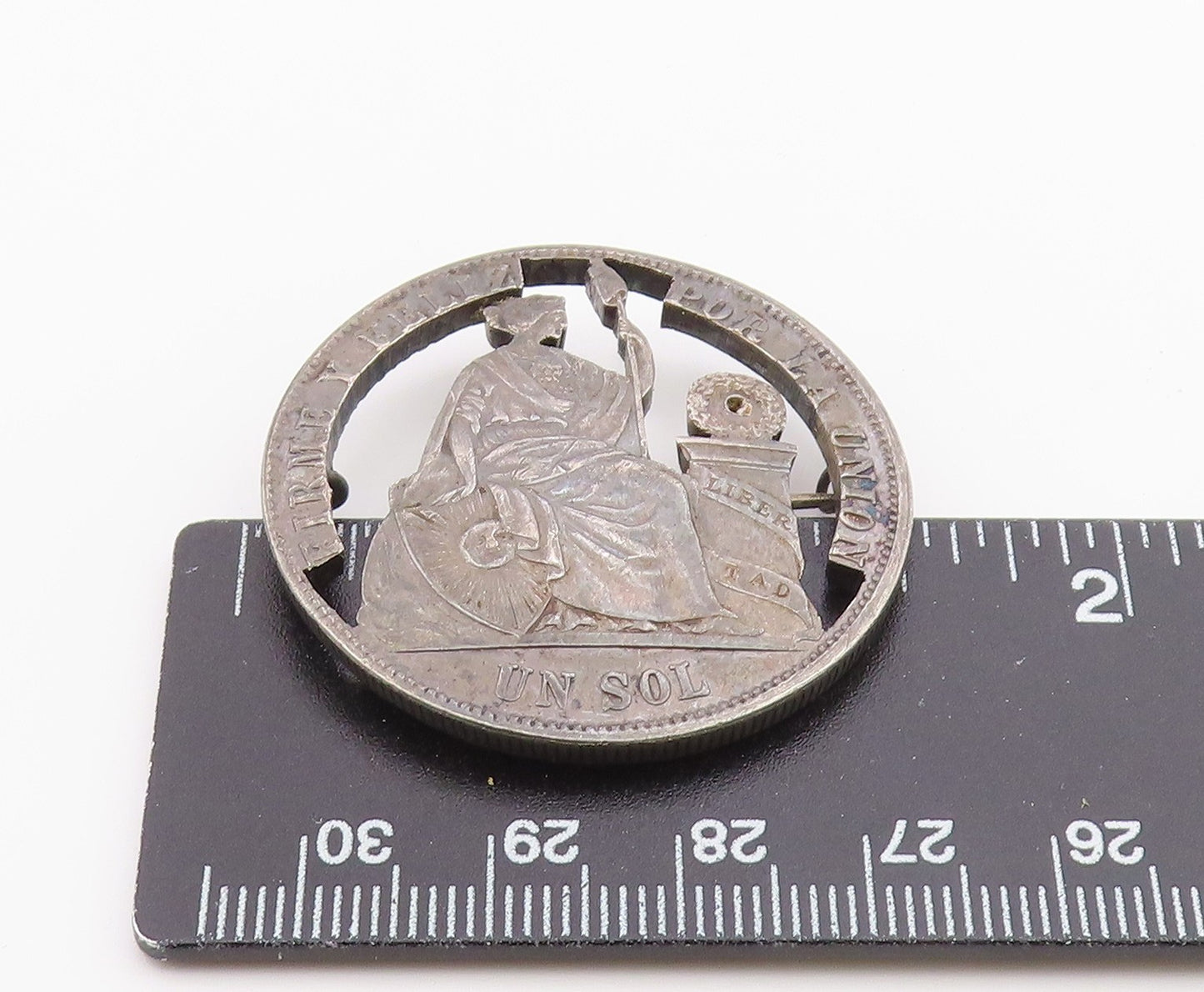 925 Sterling Silver  Vintage Dark Tone Peruvian Coin Brooch Pin  BP8526