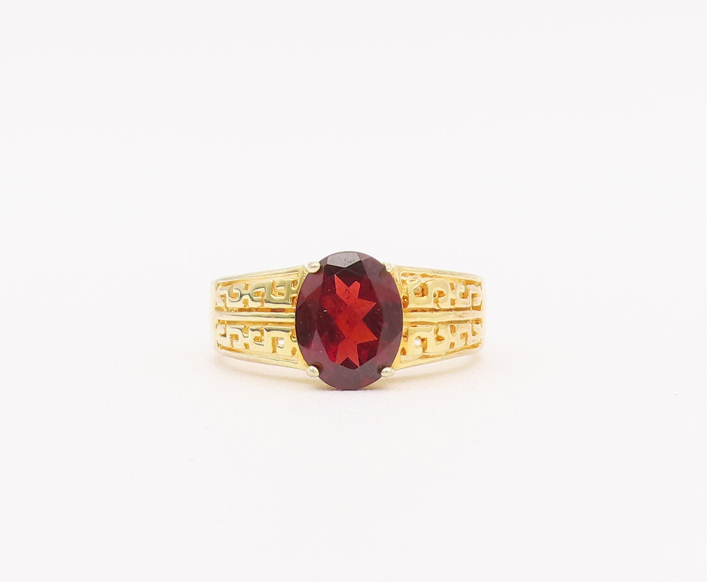 925 Sterling Silver Vintage Ring Gold Plated Maze Cutout Garnet  Sz 9.5  RG28023