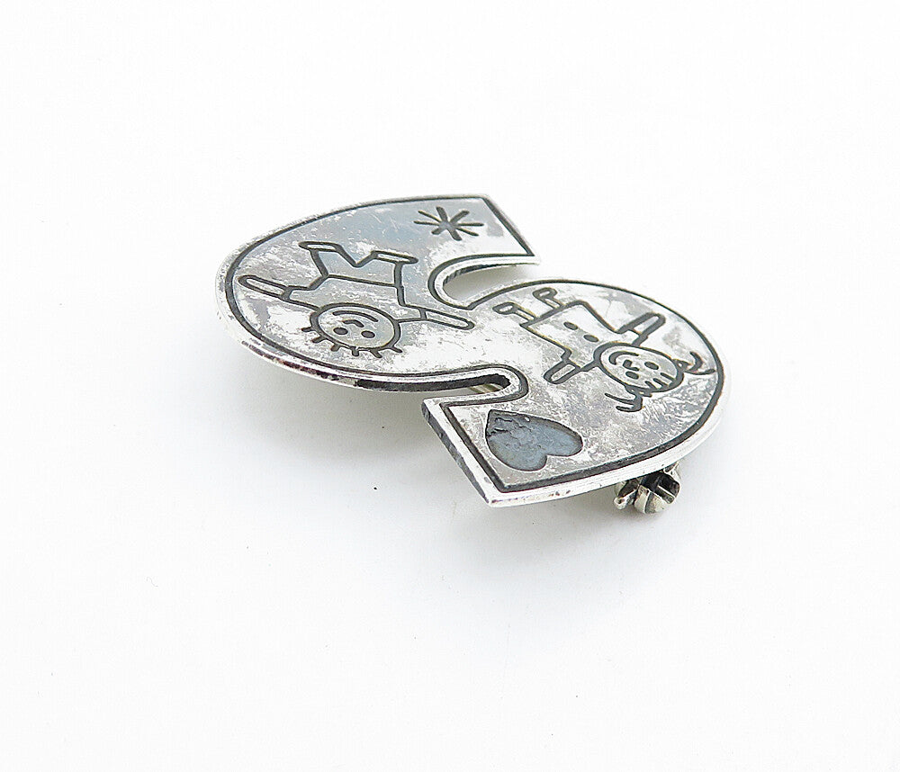 MEXICO 925 Sterling Silver  Vintage Happy Children S Initial Brooch Pin BP2630