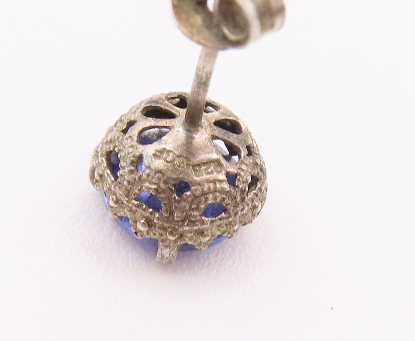 925 Sterling Silver Vintage Earrings Round Cut Purple CZ Carved Studs  EG12901
