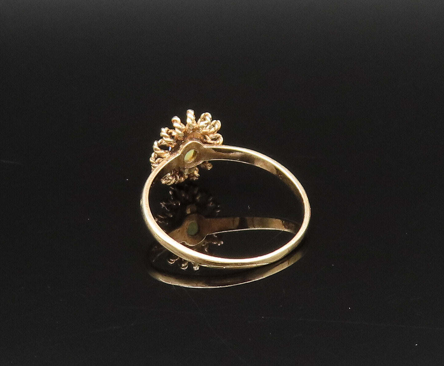 10K GOLD  Vintage Oval Fire Opal Twisted Rope Flower Ring Sz 8  GR517