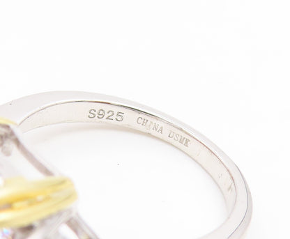 925 Sterling Silver Vintage Ring Classic CZ Two Tone Statement Band Sz 6 RG35056